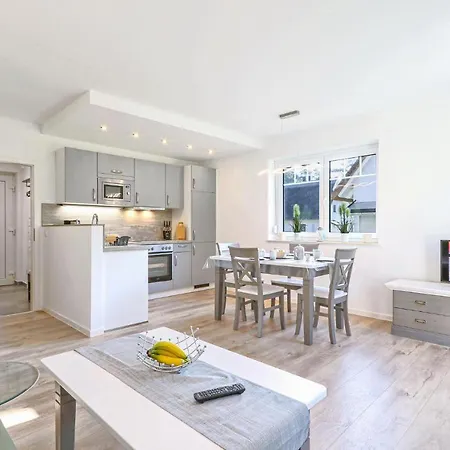 Reetdachhaus 26 Auf Usedom בית נופש Kutzow